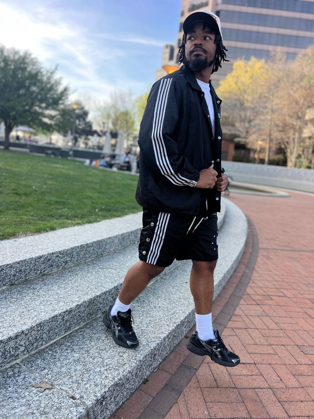 BREAKAWAY TRACK SUIT